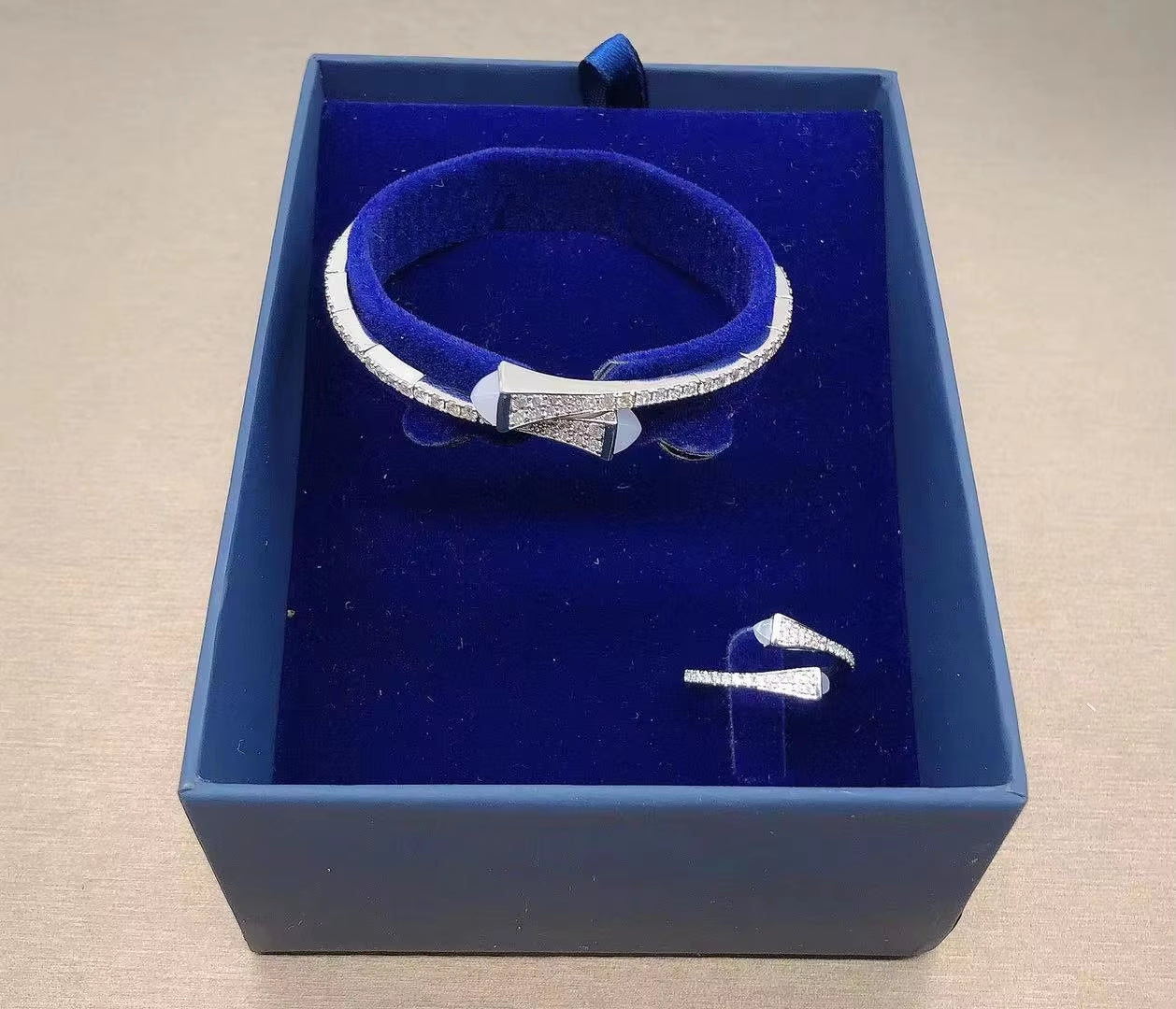 New Romatic Women'S Fashion 2 Pcs Bracelet & Ring Set Colorful Resin Simple Design Open Cuff Bangle Jewelry Set